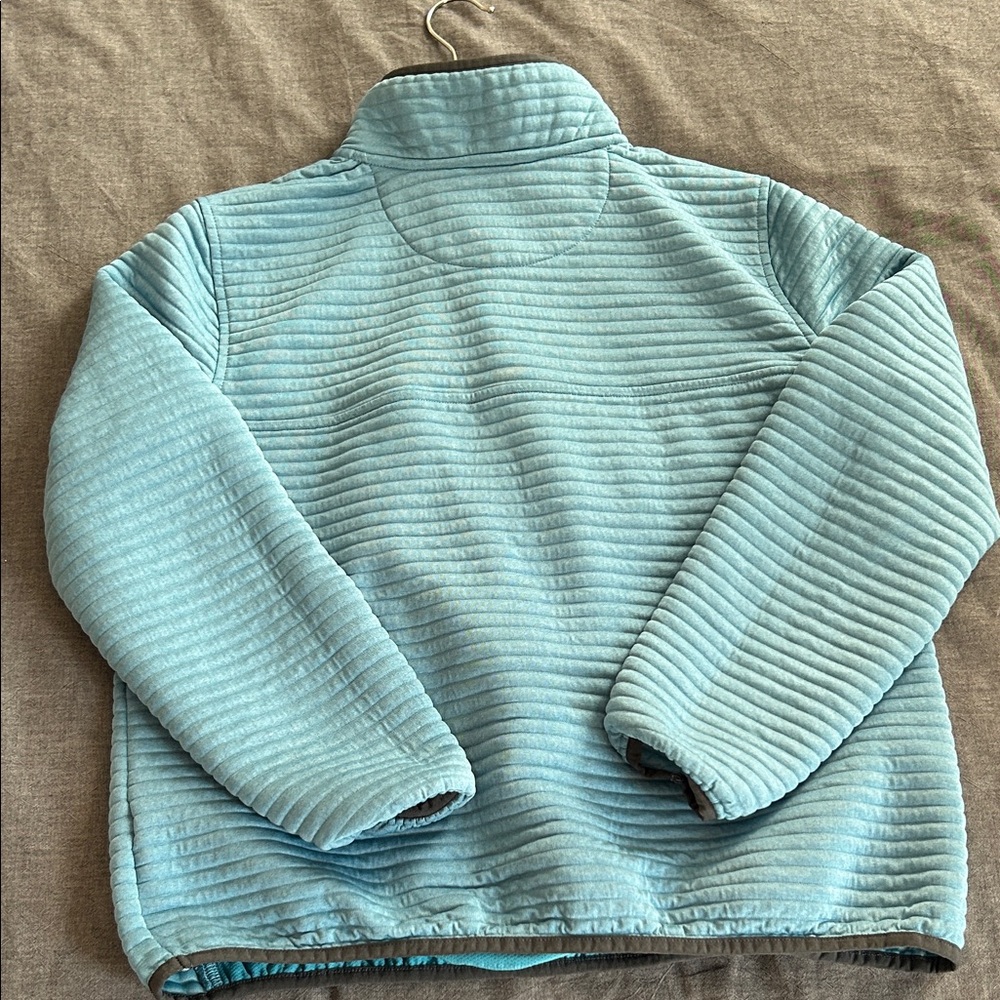 L.L. Bean Spring Pullover - Picture 5 of 7